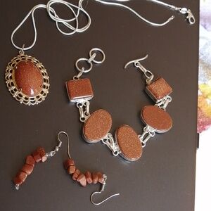 Avanturine Bundle- Bracelet, Necklace And Earrings